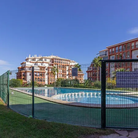 Апартаменты 2 Bedroom In Торевьиа